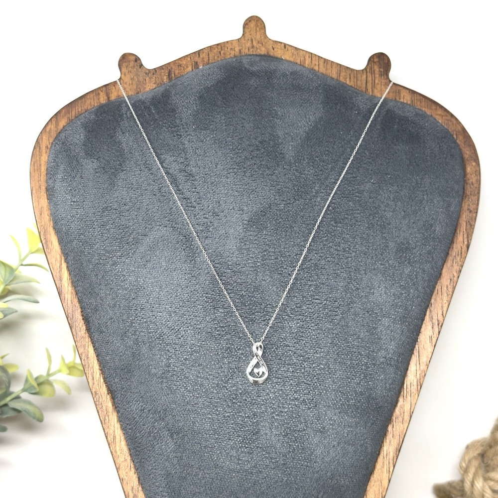 Sterling Silver Italy 925 Infinity Friendship Pendant 20" Necklace 1.76 Gram NEW